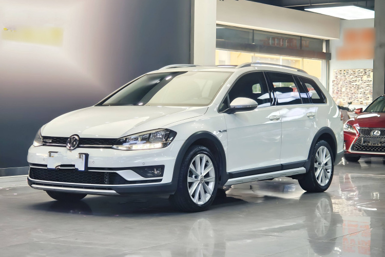 大众 高尔夫(进口) 2019款 1.8TSI 旅行版车身外观1