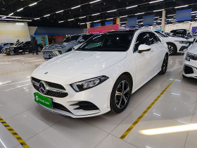 奔驰A级 2022款 改款二 A 200 L 运动轿车时尚型