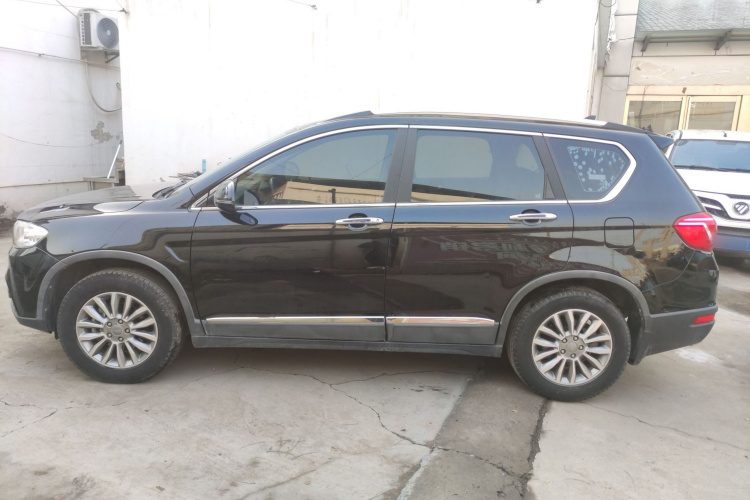 哈弗H6 2018款 红标 运动版 1.5T 手动两驱精英型车身外观4