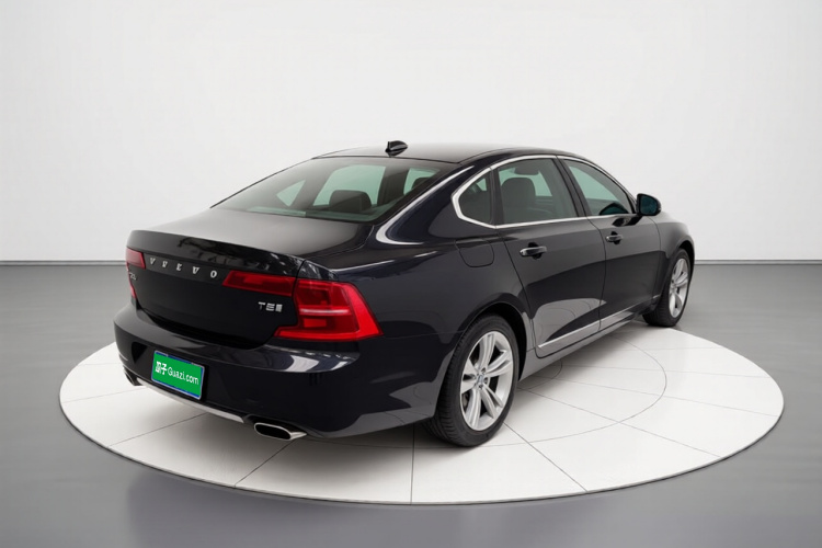 沃尔沃S90 2019款 T5 智远版车身外观7