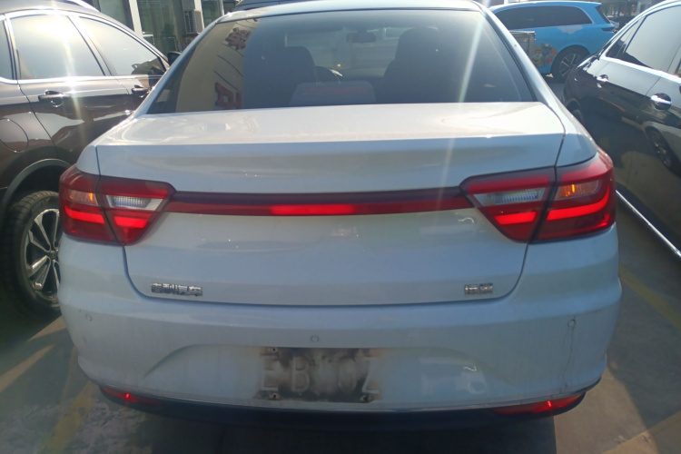 吉利汽车 远景 2018款 1.5L 自动幸福版车身外观6004