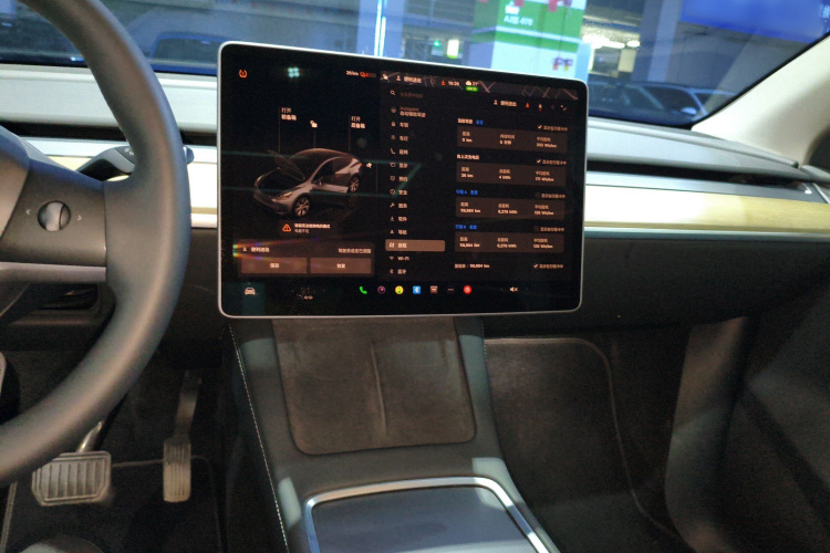 特斯拉 Model Y 2022款 改款 后轮驱动版局部细节16