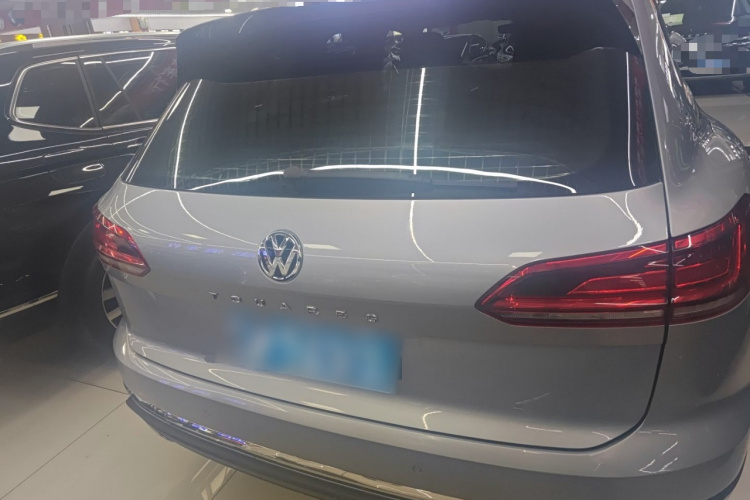 大众 途锐 2019款 2.0TSI 锐翼版 国V车身外观6