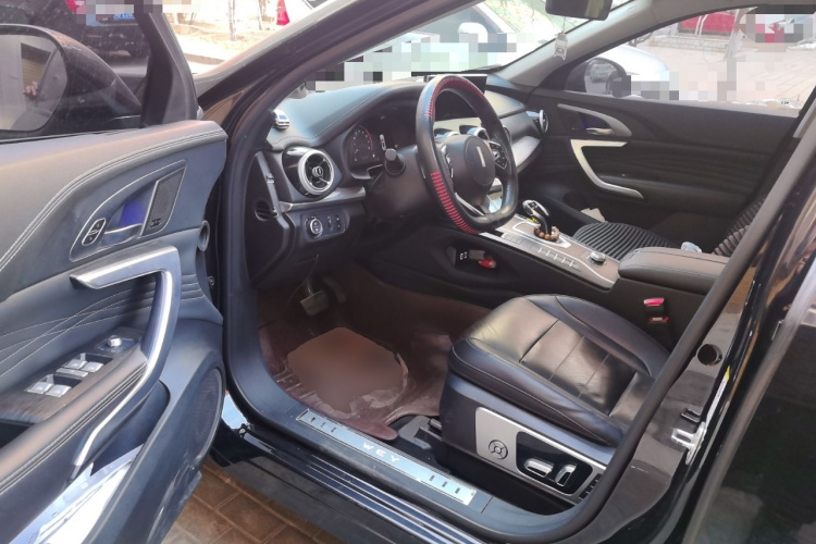 魏牌 VV7 2020款 2.0T 旗舰型中控内饰20