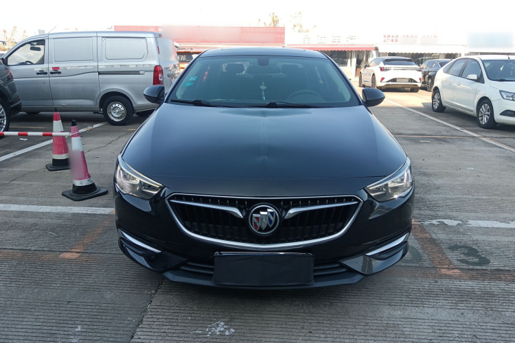 别克 君威 2017款 20T 精英型车身外观2