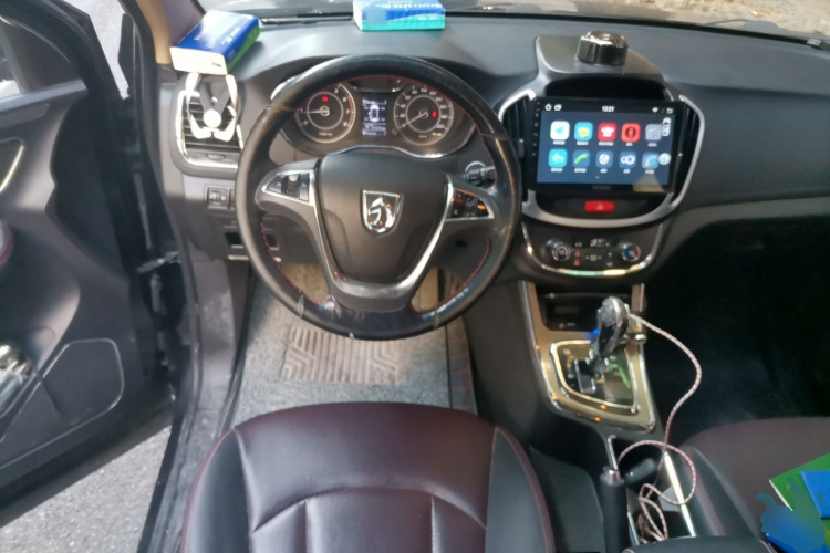 宝骏560 2016款 1.8L iAMT豪华型中控内饰13