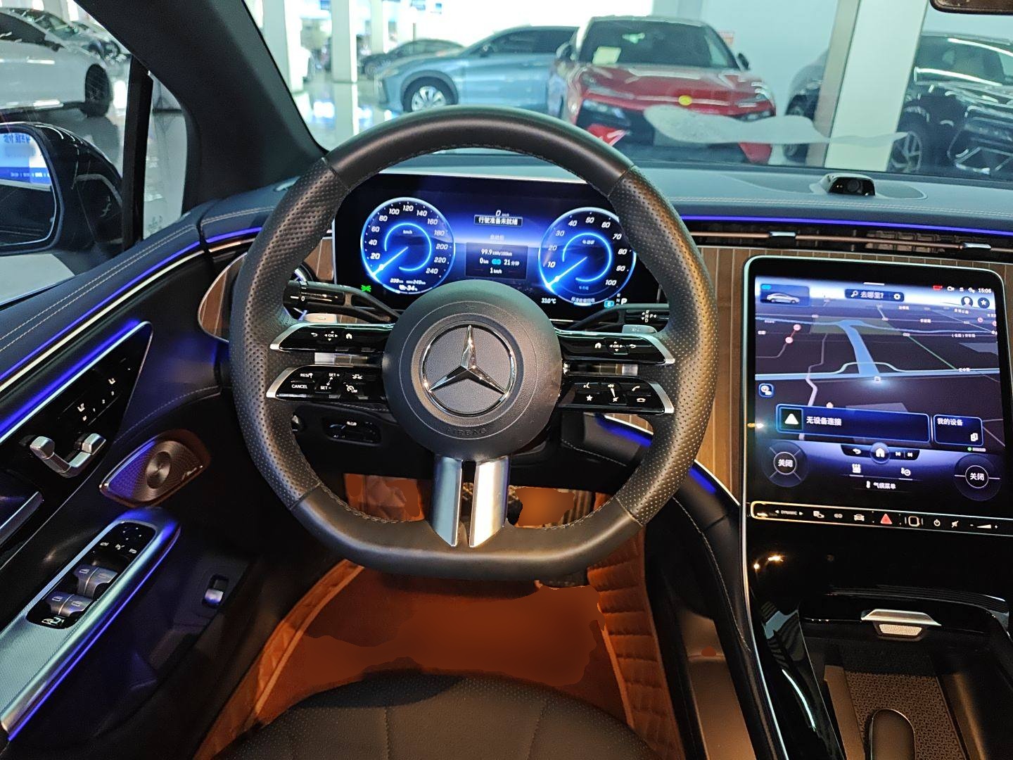 奔驰EQE 2022款 350 先锋版