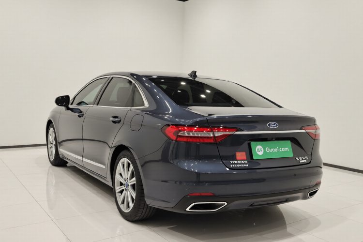 福特 金牛座 2019款 EcoBoost 245 尊享版车身外观5