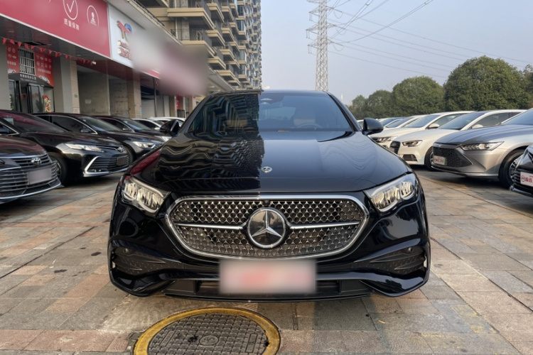 奔驰E级(进口) 2024款 E 260 运动版车身外观6001