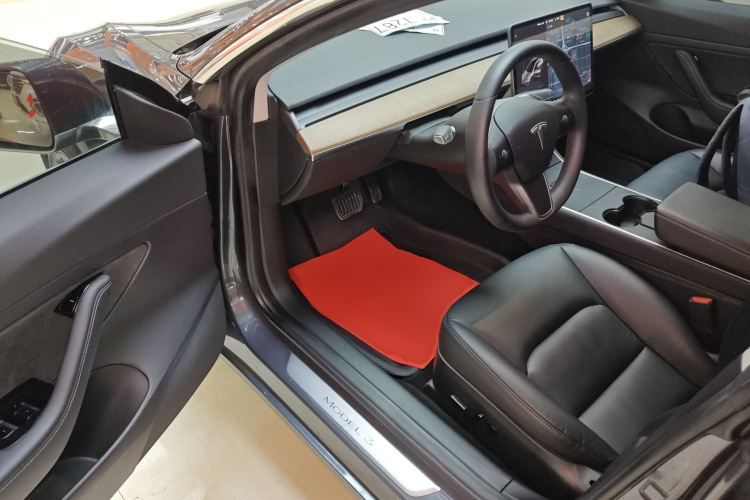 特斯拉 Model 3 2020款 标准续航后驱升级版中控内饰20