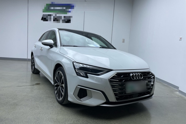 奥迪A3 2023款 改款 Sportback 35 TFSI 豪华致雅型车身外观6004