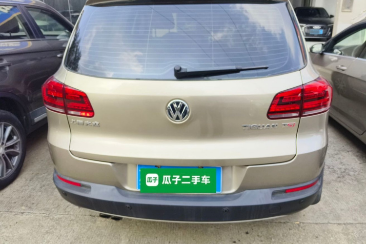 大众 途观 2015款 1.8TSI 自动两驱豪华型车身外观6004