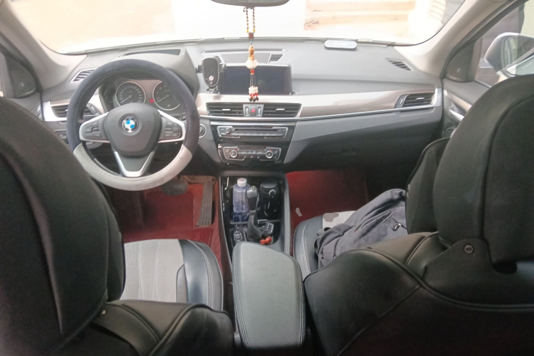 宝马X1 2018款 xDrive20Li 豪华型中控内饰12