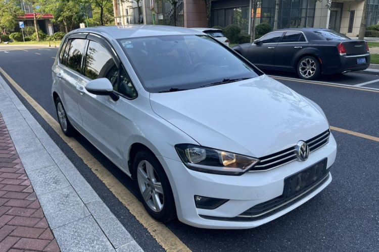 大众 高尔夫·嘉旅 2016款 1.6L 自动舒适型车身外观6009