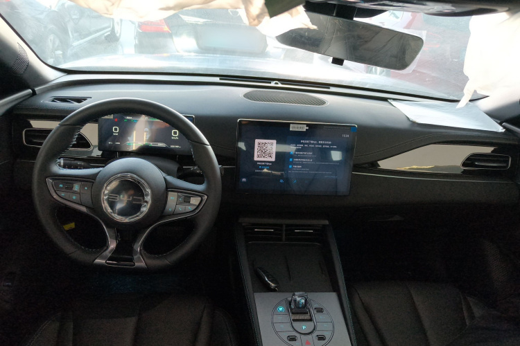 比亚迪 海豹06新能源 2024款 DM-i 80KM尊贵型中控内饰12