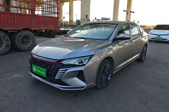 东风风神 奕炫MAX 2021款 1.5T 超能型爸版