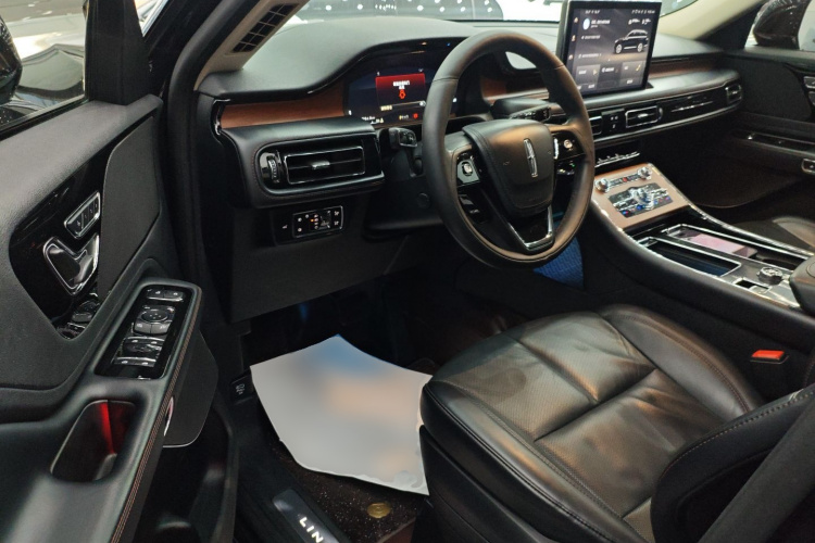林肯 飞行家 2021款 3.0T V6 四驱尊享版中控内饰20