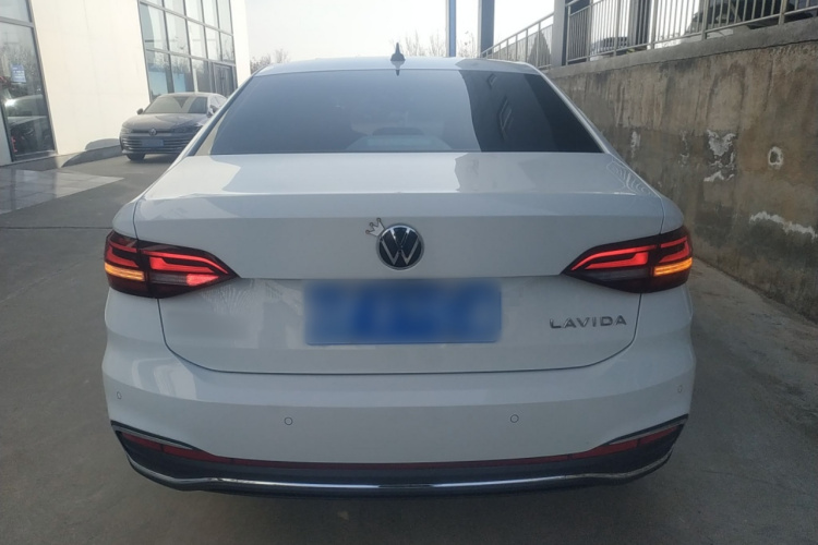 大众 朗逸 2024款 1.5L 自动五百万版车身外观6