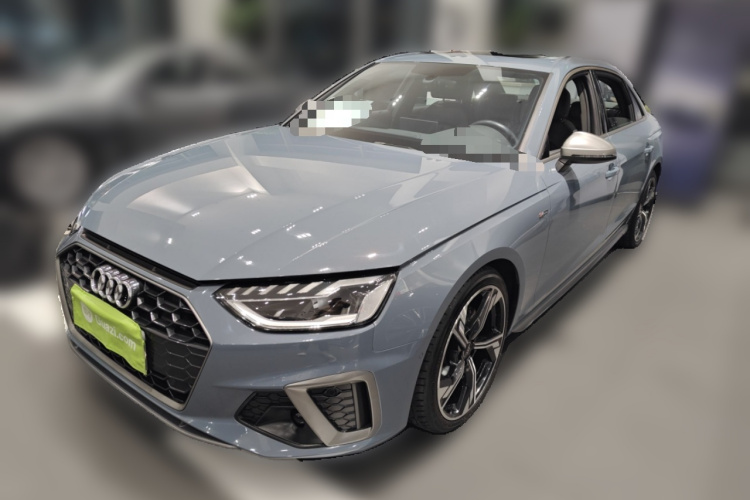 奥迪A4L 2022款 40 TFSI quattro RS套件燃速型车身外观1