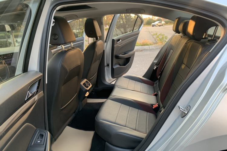 大众 宝来 2021款 1.5L 自动舒适智联版中控内饰7007