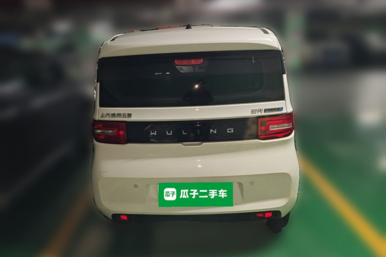 五菱汽车 宏光MINIEV 2022款 自在款 磷酸铁锂车身外观6004