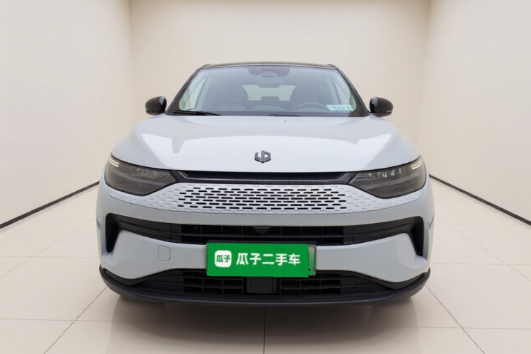 零跑汽车 零跑C11 2023款 增程 180舒享版车身外观2