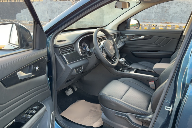 中国重汽VGV VGV U70 2020款 1.5T 自动智享精英版 7座中控内饰7001