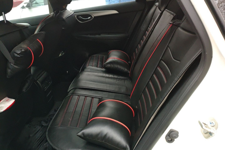 日产 轩逸 2022款 经典 1.6XE CVT舒适版中控内饰21