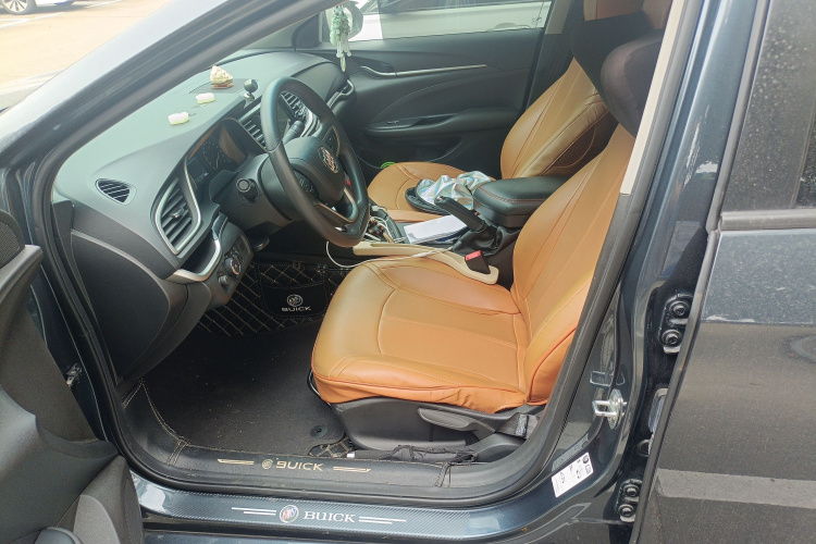 别克 英朗 2021款 改款 典范 1.5L 自动精英型局部细节19