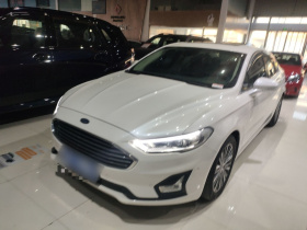 福特 蒙迪欧 2018款 EcoBoost 200 智控豪华型 国VI