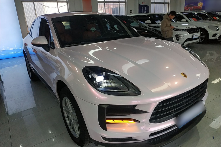 保时捷 2021款 Macan 2.0T车身外观3