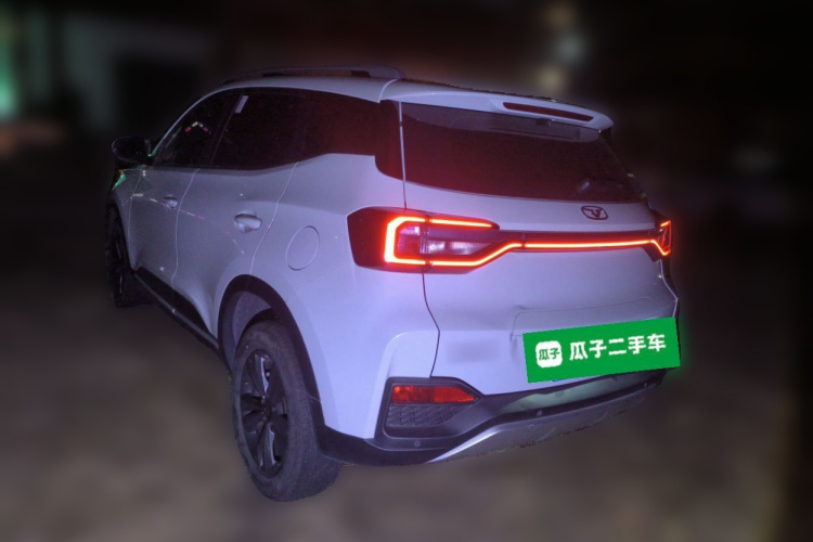 凯翼 炫界 2024款 1.5L CVT豪华版车身外观5