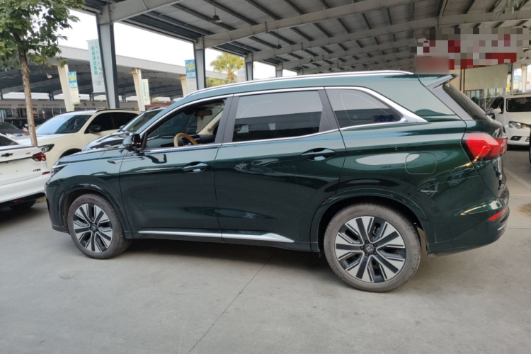 蓝电E5 PLUS 2026款 165km 长续航先享版Ultra 7座车身外观6003