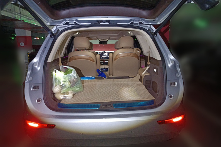 鸿蒙智行 问界M7 2024款 1.5T 智驾四驱Max版 6座中控内饰23