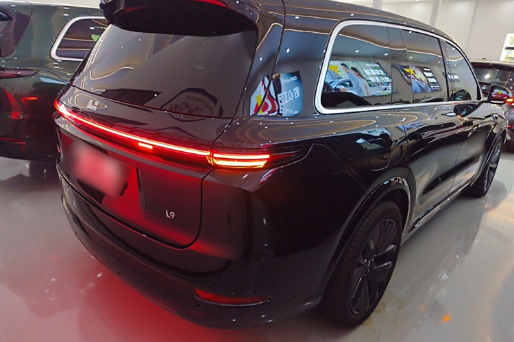 理想汽车 理想L9 2024款 Ultra车身外观6004