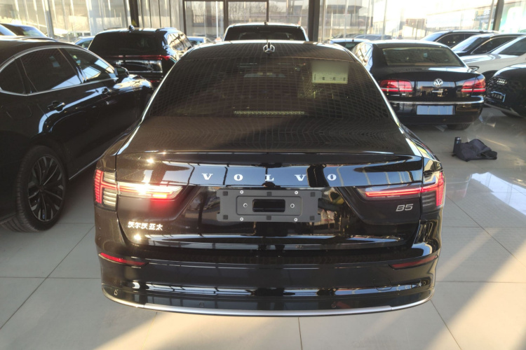 沃尔沃S90 2026款 B5 智远豪华版车身外观6