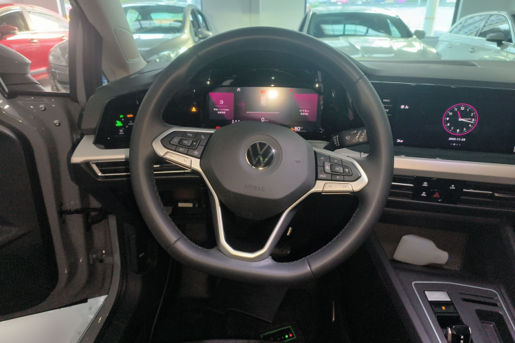 大众 高尔夫 2023款 改款 280TSI DSG Pro中控内饰13