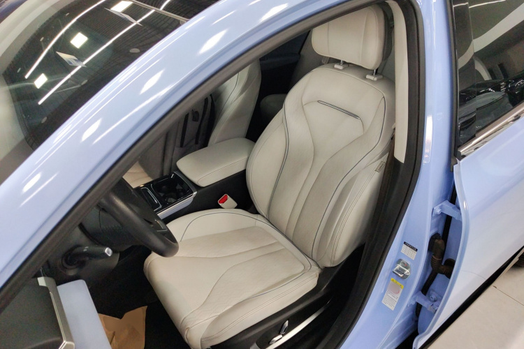 小鹏P5 2022款 460E+局部细节19