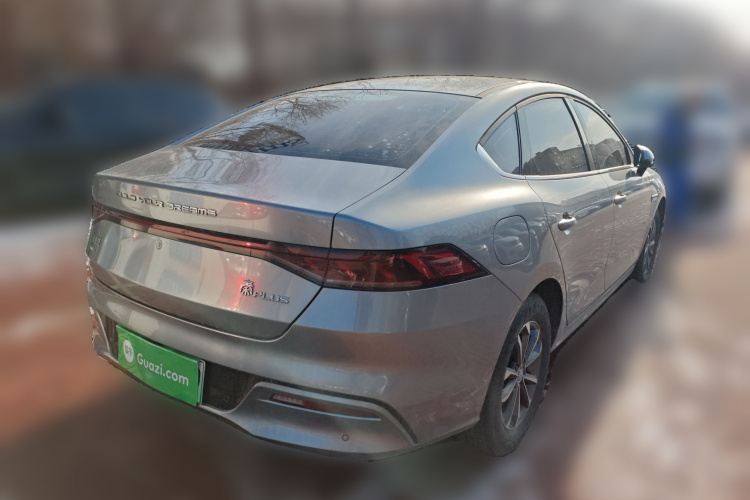 比亚迪 秦PLUS 2023款 冠军版 DM-i 55KM领先型车身外观7