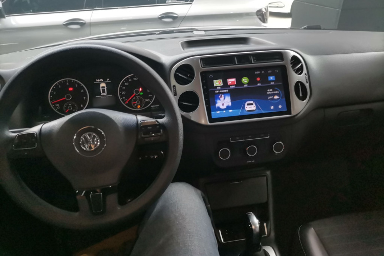 大众 途观 2016款 280TSI 自动两驱丝绸之路风尚版中控内饰12