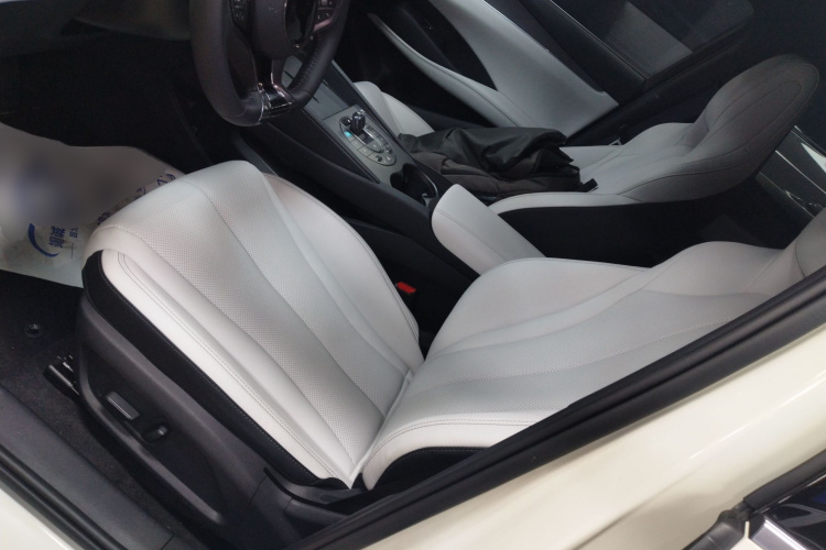 比亚迪 海豹06新能源 2024款 DM-i 120KM尊荣型局部细节19