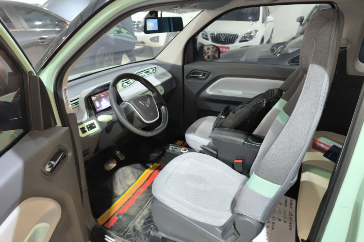 五菱汽车 宏光MINIEV 2022款 马卡龙臻享款 三元锂中控内饰19