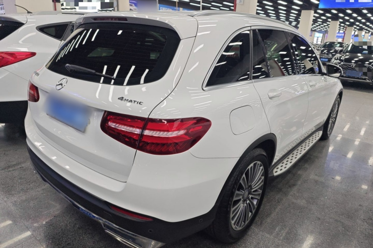 奔驰GLC 2017款 GLC 200 4MATIC车身外观7