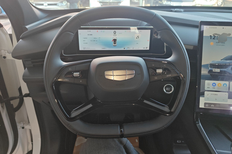 吉利汽车 2023款 博越COOL 1.5TD 智联型中控内饰13