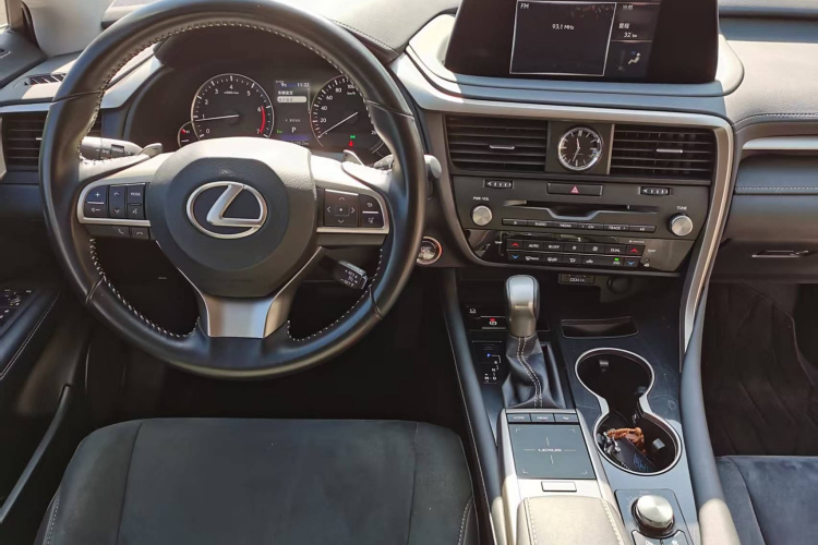 雷克萨斯RX 2020款 改款 300 两驱精英版中控内饰7001