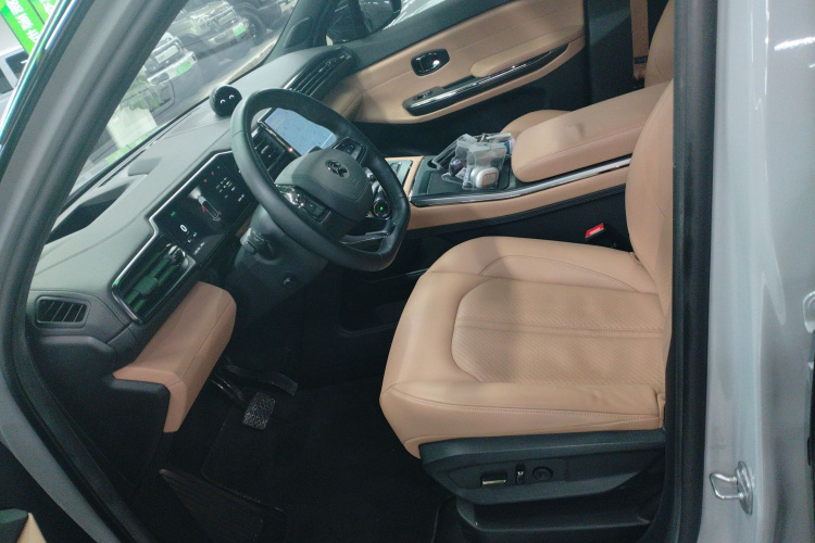 蔚来ES6 2020款 600KM 运动版中控内饰19