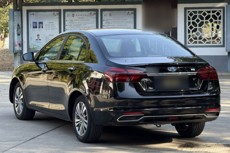 吉利汽车 帝豪 2018款 1.5L CVT向上互联版车身外观6006