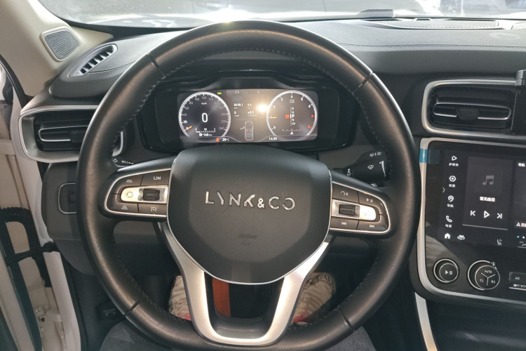 领克01 2019款 2.0T 两驱型Pro版 国VI中控内饰13