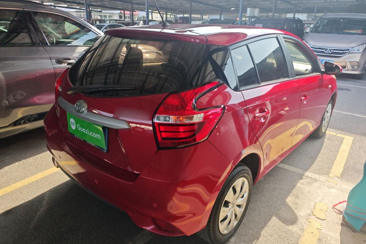 丰田 YARiS L 致炫 2016款 改款 1.5E CVT魅动版车身外观7
