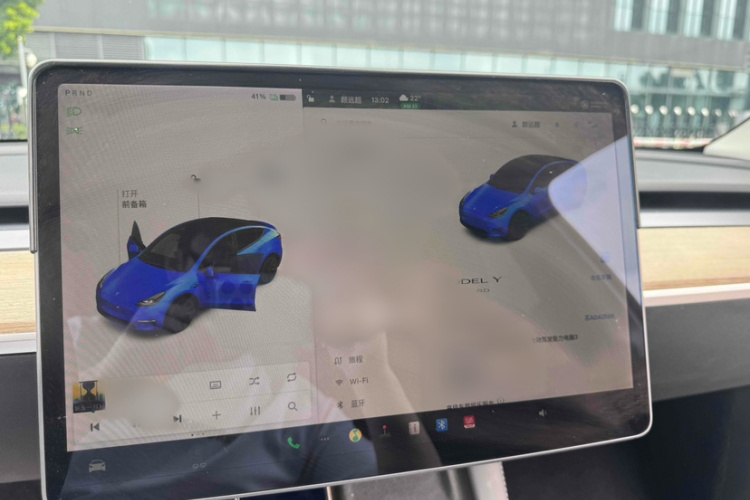 特斯拉 Model Y 2021款 标准续航后驱版中控内饰7005
